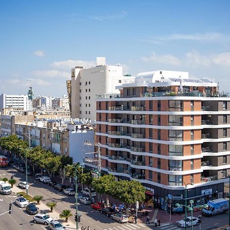 Apartament Windows On Netanya Luxury Penthouse Downtown Zewnętrze zdjęcie