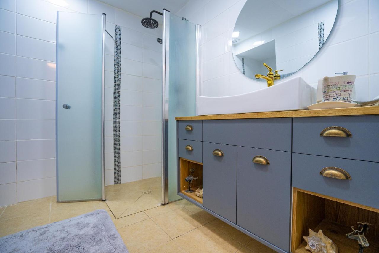 Apartament Windows On Netanya Luxury Penthouse Downtown Zewnętrze zdjęcie